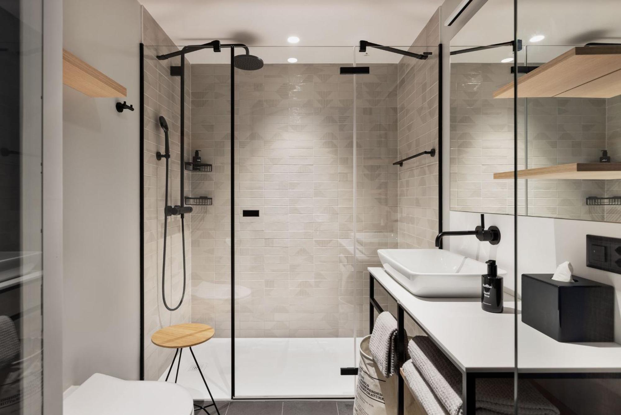 Stay Kooook Geneva City - Online Check In New Opening Екстериор снимка